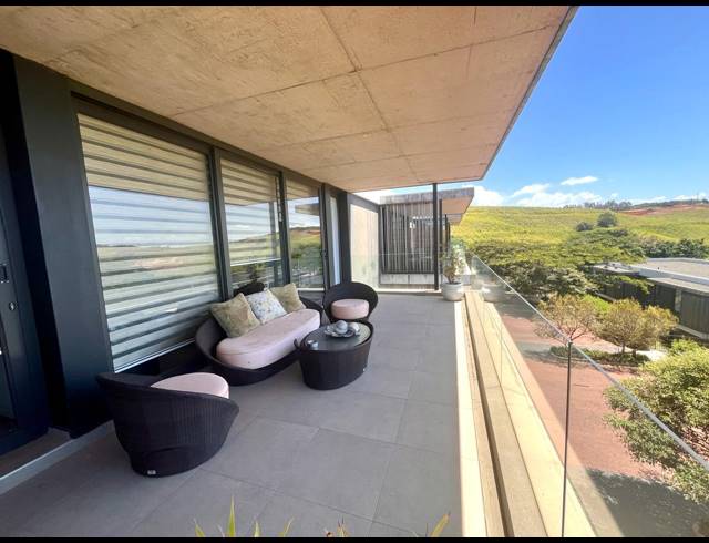 2 BEDROOM APARTMENT FOR SALE IN SHEFFIELD BEACH